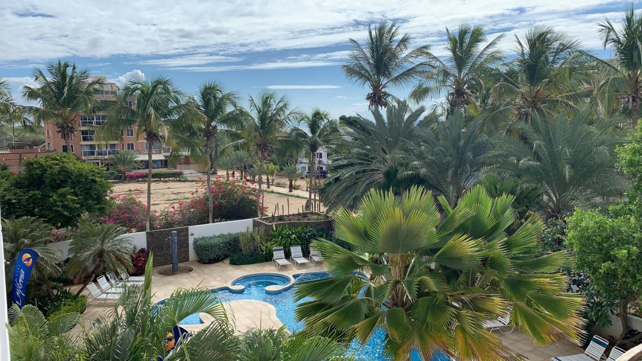 Hotel California Playa El Yaque Exteriér fotografie